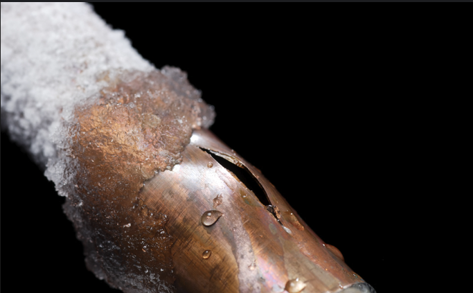 Frozen Pipes Often Cause Leaks 